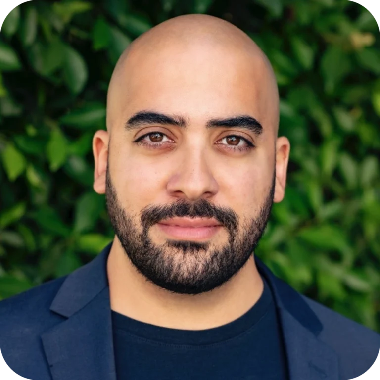 Dr. Mehrdad Razaghy, DDS
